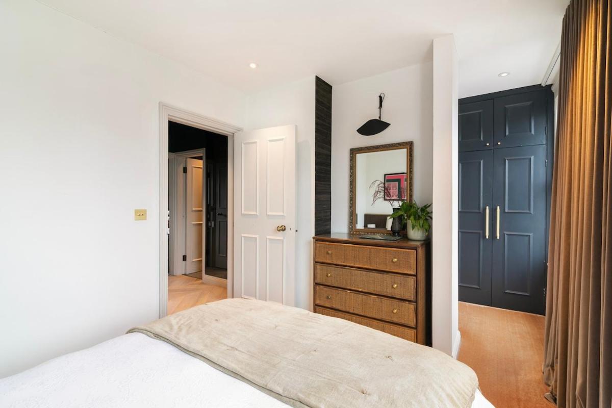 Modern Flat In Notting Hill Apartment